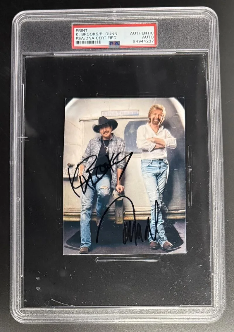 Brooks and Dunn — Kix Brooks & Ronnie Dunn Signed Autograph PSA/DNA Slabbed Encapsulated Photo