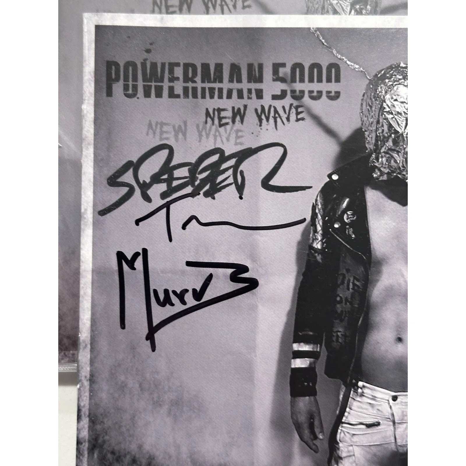 Powerman 5000 SIGNED New Wave CD With Autographed Booklet! Exclusive! #3, image 3