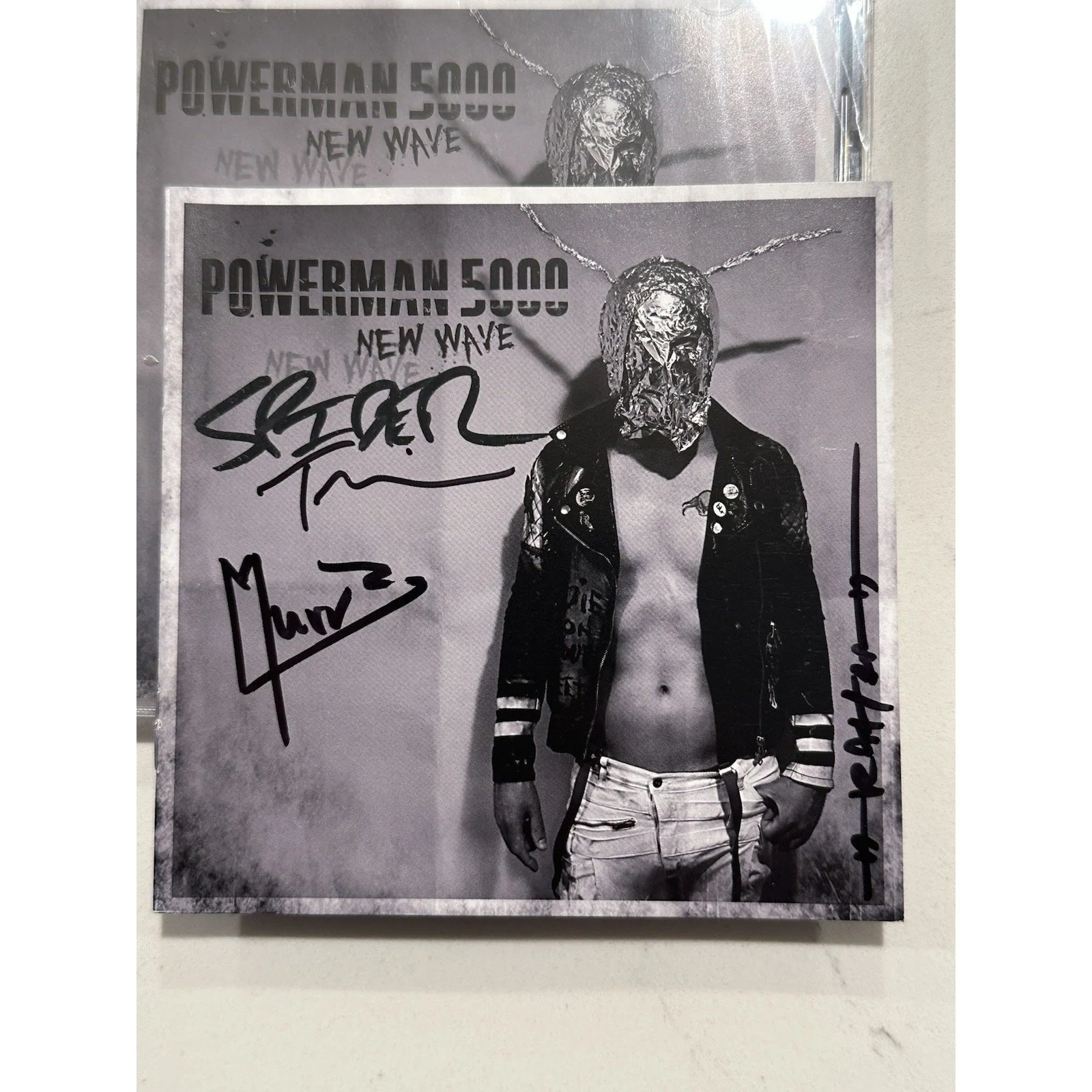 Powerman 5000 SIGNED New Wave CD With Autographed Booklet! Exclusive! #2, image 2