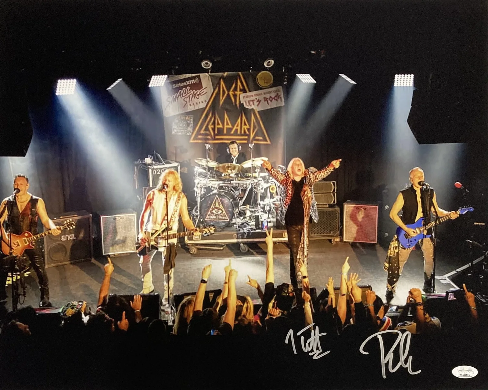 Joe Elliott — Joe Elliott Phil Collen Signed 16x20 Def Leppard Band Photo 2 JSA ITP, image 5