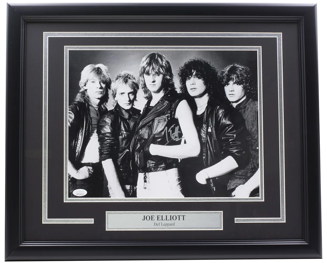 Joe Elliott — Joe Elliott Signed Framed 11x14 Def Leppard Black And White Photo JSA ITP