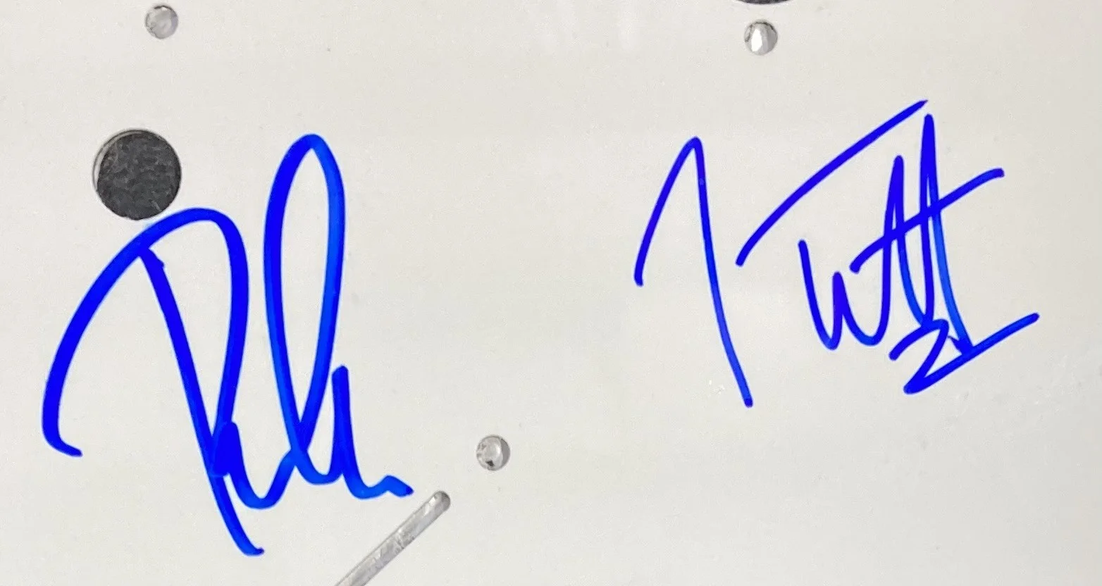 Joe Elliott — Joe Elliott Phil Collen Def Leppard Signed White Guitar Pick Guard JSA ITP, image 2