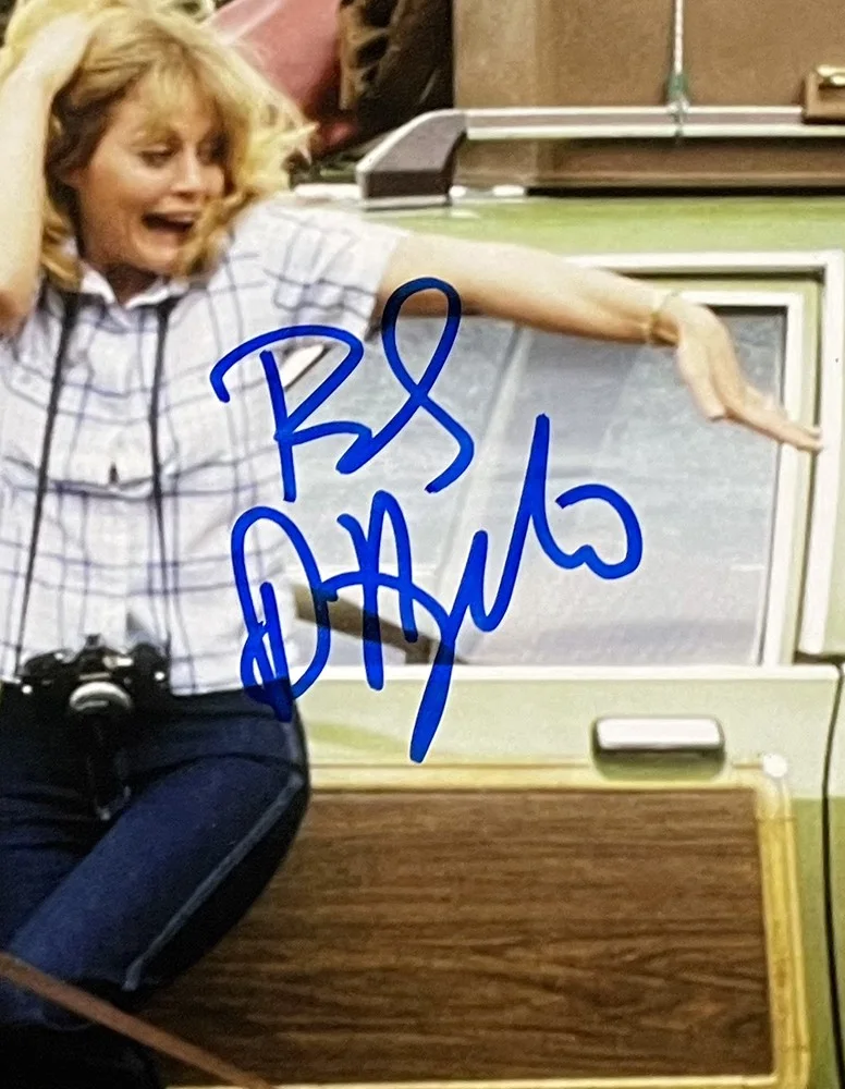 Chevy Chase — Chevy Chase Beverly D'Angelo Signed 12x20 National Lampoons Vacation Photo JSA, изображение 2