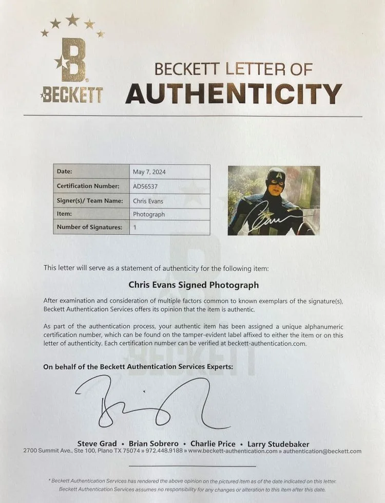 Chris Evans — Chris Evans Signed Framed 16x20 Captain America Kneel Photo BAS LOA, изображение 3