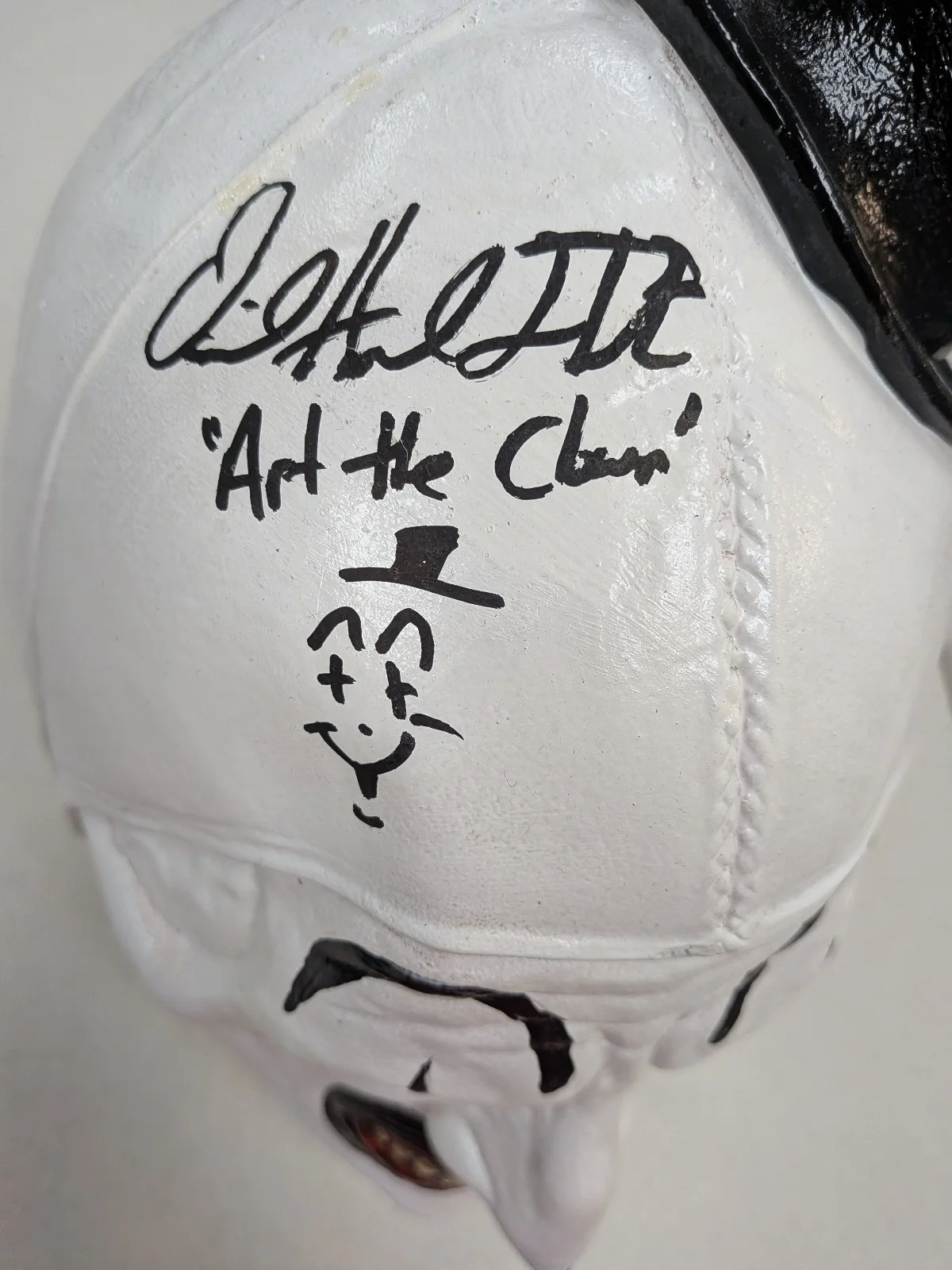 DAVID HOWARD THORNTON Signed Art the Clown MASK TERRIFIER Autograph JSA COA, image 2