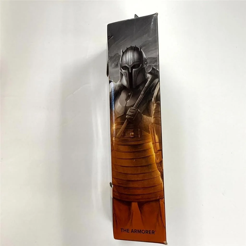 Emily Swallow signed "This is the Way" Armorer Black Figure autograph ~ JSA BAS, изображение 4