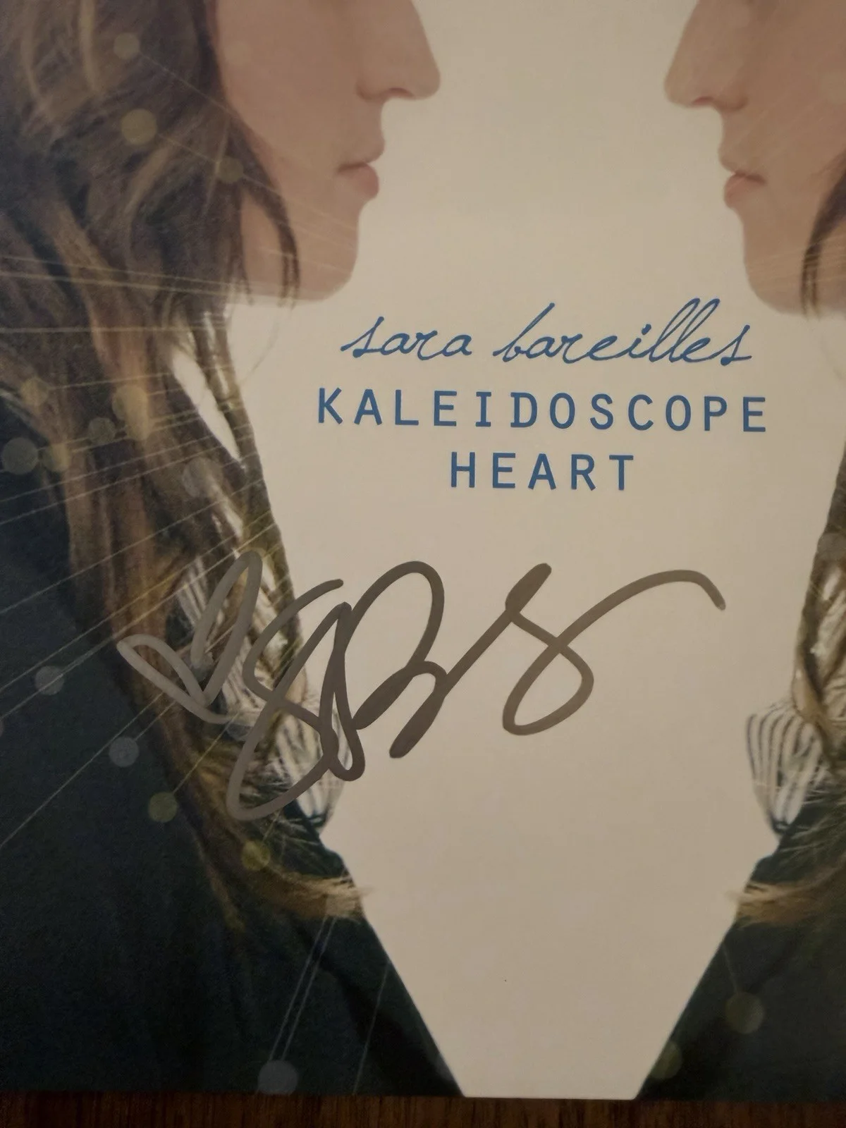 ‘Sara Bareilles’ Signed Vinyl Album ‘Kaleidoscope Heart’ Beckett Certified, изображение 2
