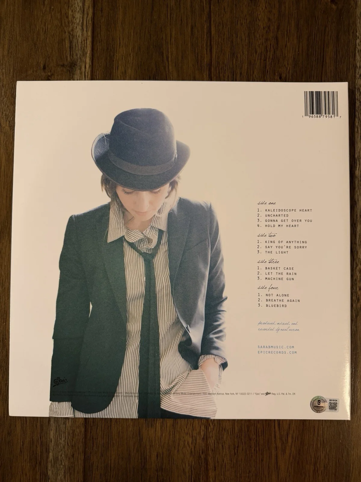 ‘Sara Bareilles’ Signed Vinyl Album ‘Kaleidoscope Heart’ Beckett Certified, изображение 3