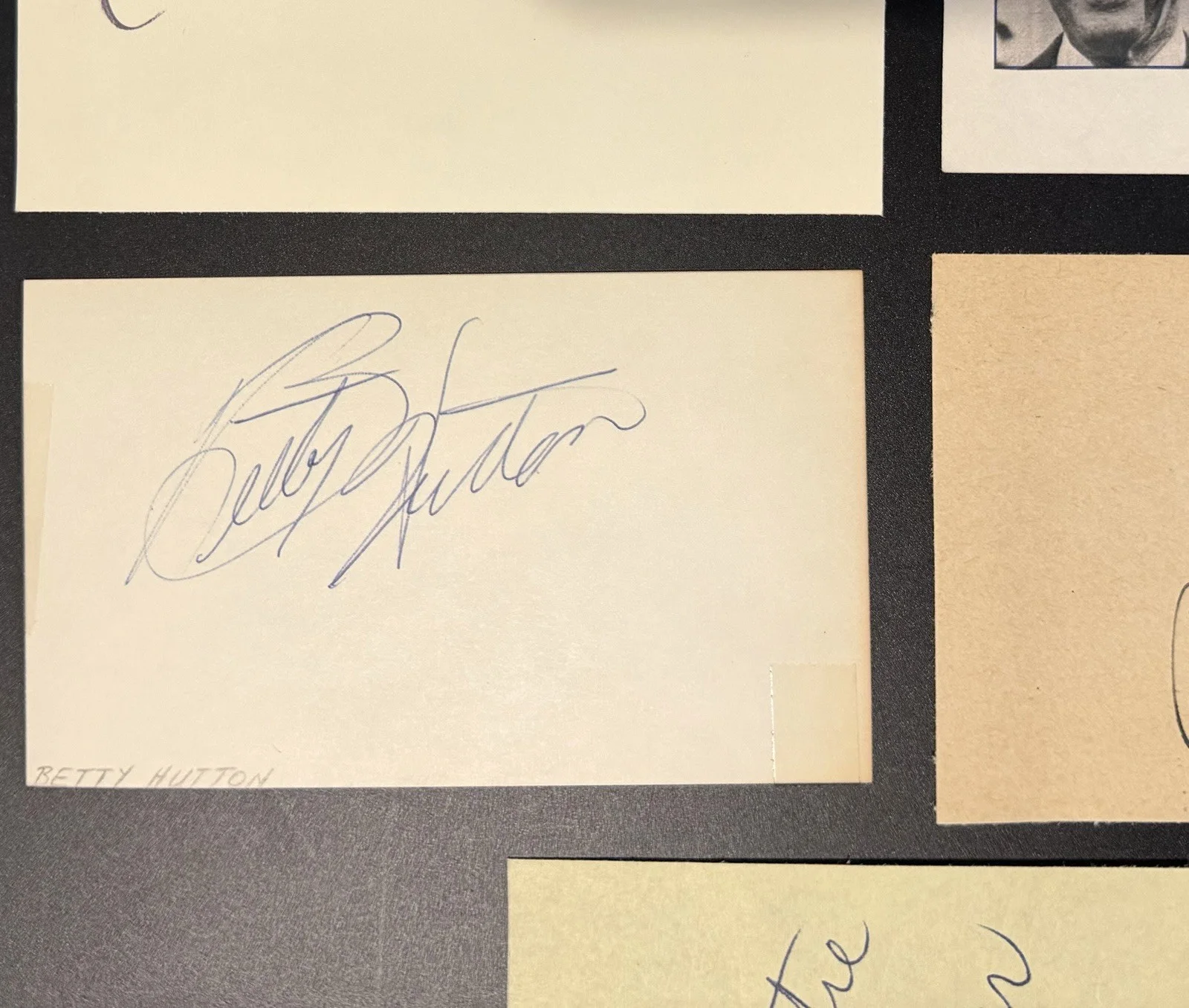 Greatest Show on Earth Cast Signed Autograph Card Lot – Hutton, Stewart, Heston, изображение 4