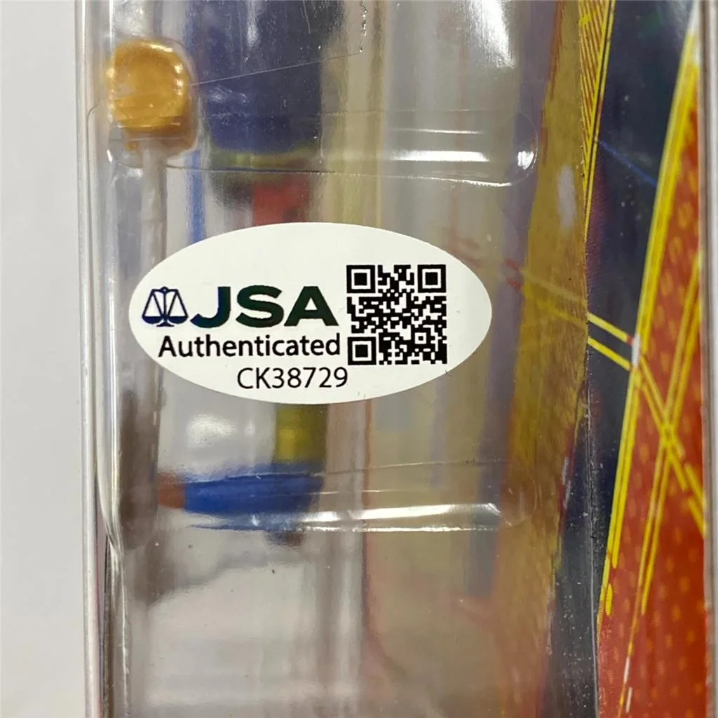 Karan Soni signed w/ Quote "Spider-Man India" Legends Figure autograph JSA, изображение 4