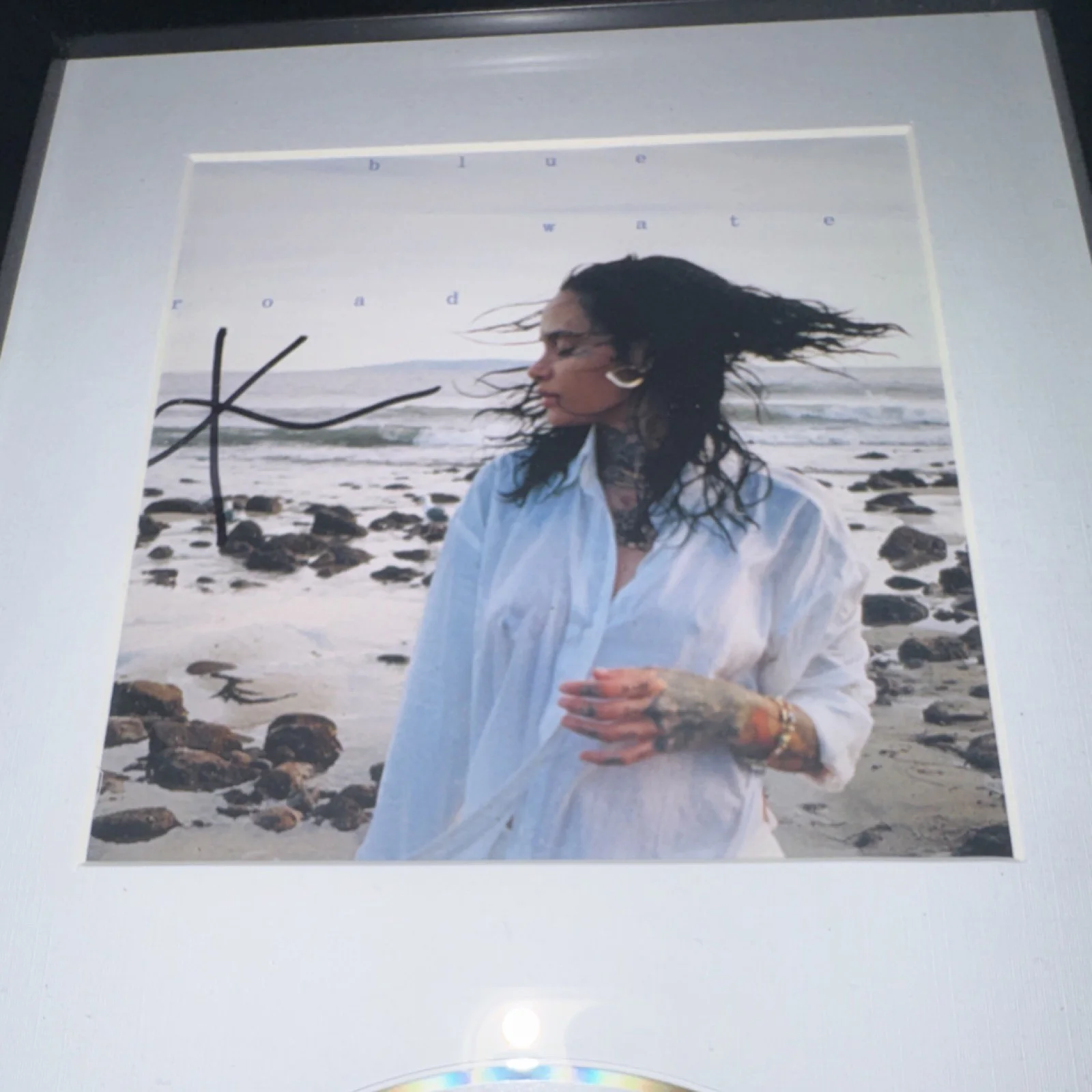 Blue Water Road Signed Original CD & Booklet Not Authenticated Autograph Music, image 2