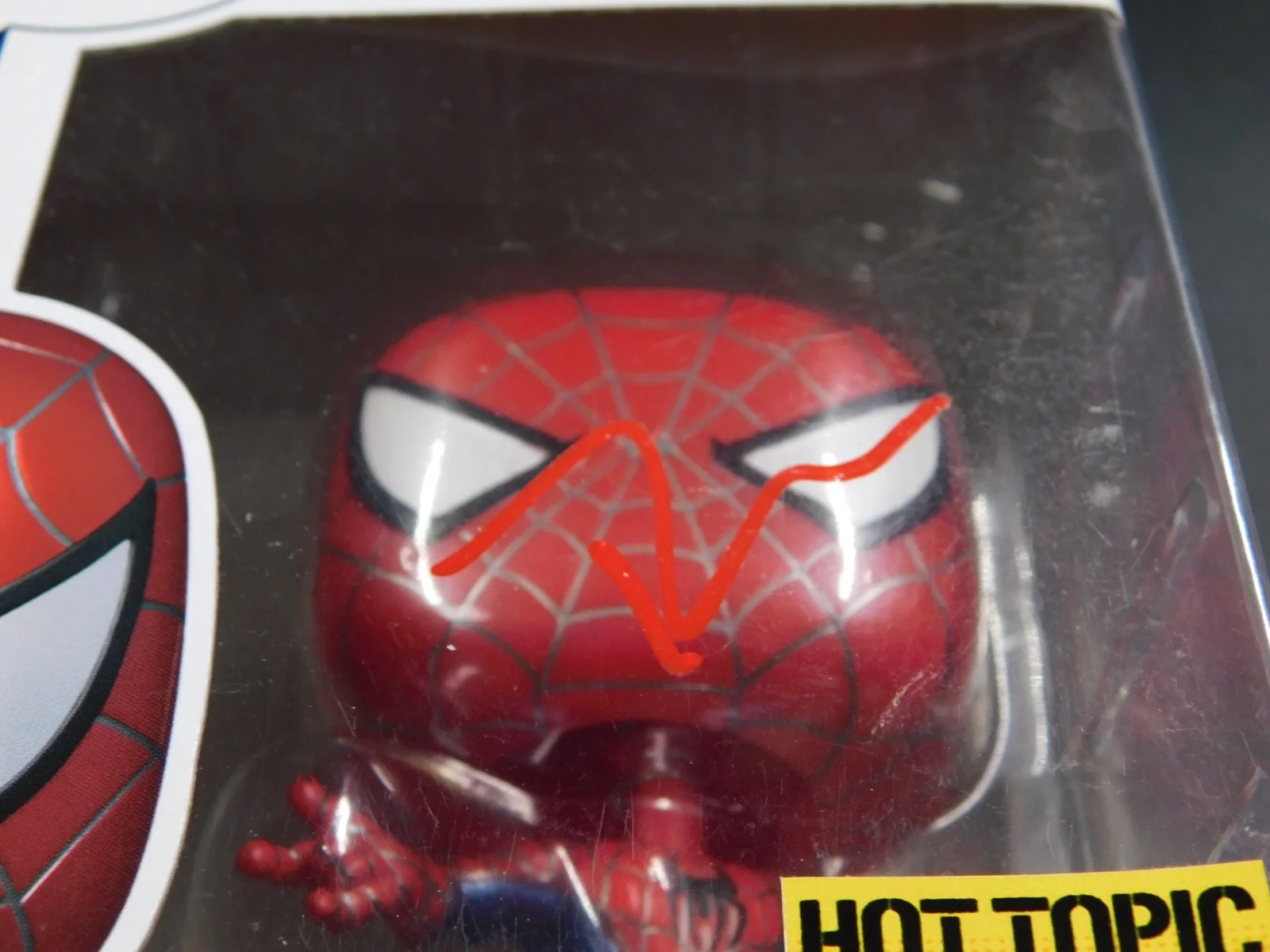 Tobey Maguire — Tobey Maquire Signed Autographed Funko Pop 1158 Spider-Man Peter Parker ACOA, изображение 3