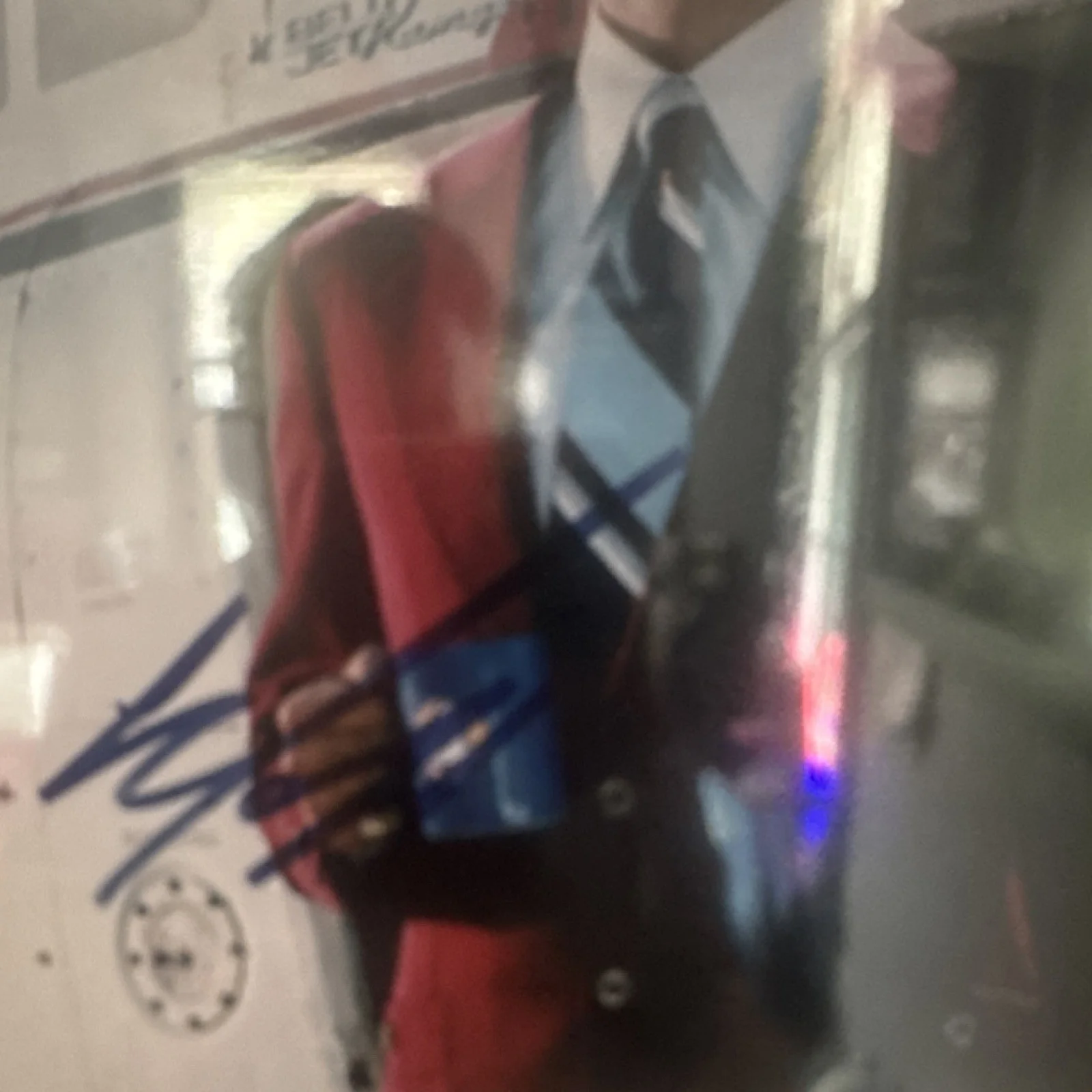 Will Ferrell — Will Ferrell Signed Anchorman Original Photo Framed San Diego Helicopter Scene, изображение 2
