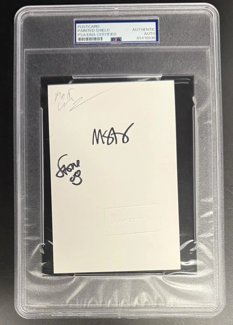 Matt Chamberlain, Stone Gossard, Mason Jennings — Painted Shield x3 Signed Autograph PSA/DNA Slabbed Postcard - Matt, Stone, Mason