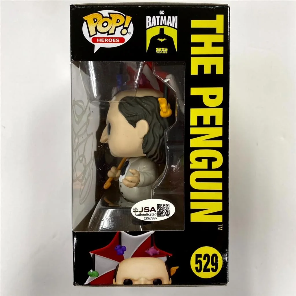 Danny Devito signed Batman Returns Penguin Funko Pop! #529 autograph (A) ~ JSA, image 3