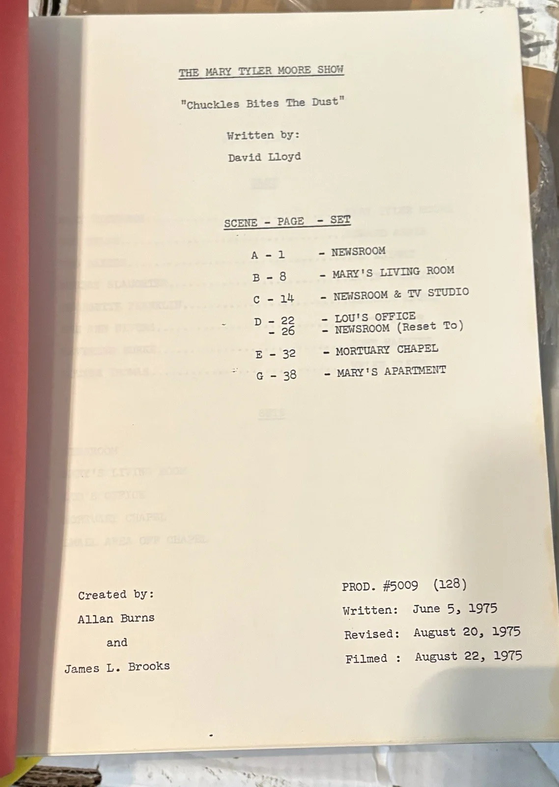MARY TYLER MOORE Autographed Signed Show Script - Chuckles Bites the Dust, 1975, image 4
