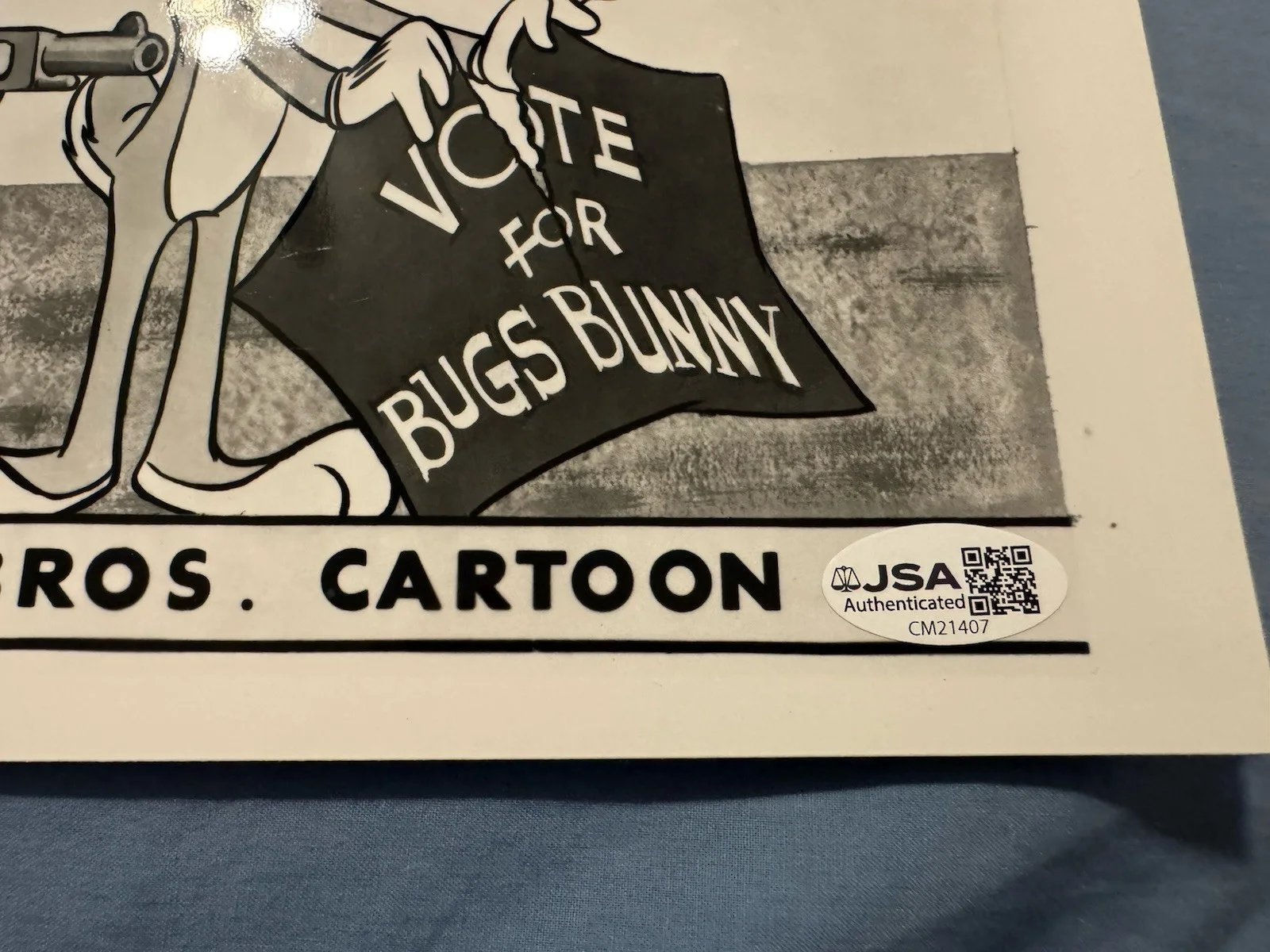 Friz Freleng — Friz Freleng SIGNED BUGS BUNNY B/W 8 X 10 Photo JSA Certified, изображение 2