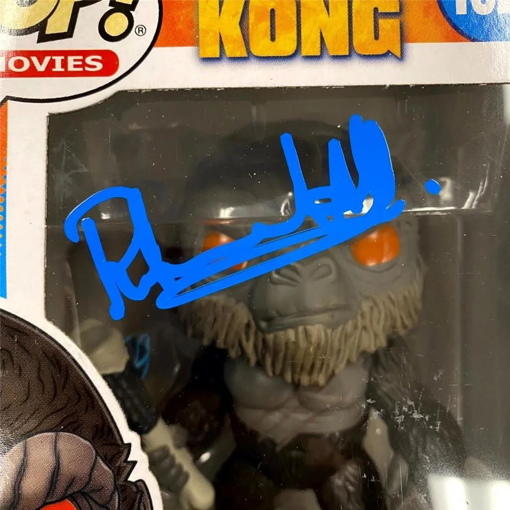 Rebecca Hall signed Godzilla vs. Kong Funko Pop! 1021 autograph ~ JSA, изображение 2