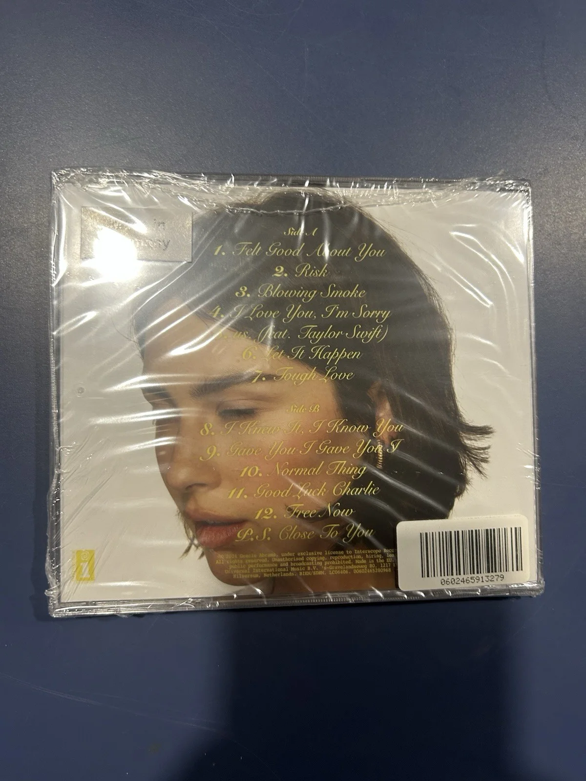 Gracie Abrams Secret Of Us CD & Signed Art Card Autographed SEALED, изображение 2