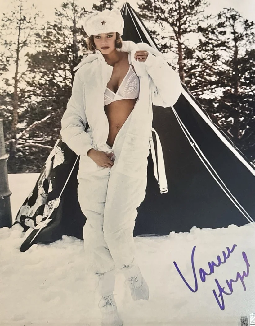 Vanessa Angel — Vanessa Angel Signed 11x14 Spies Like Us Autographed Photo OC COA, image 2