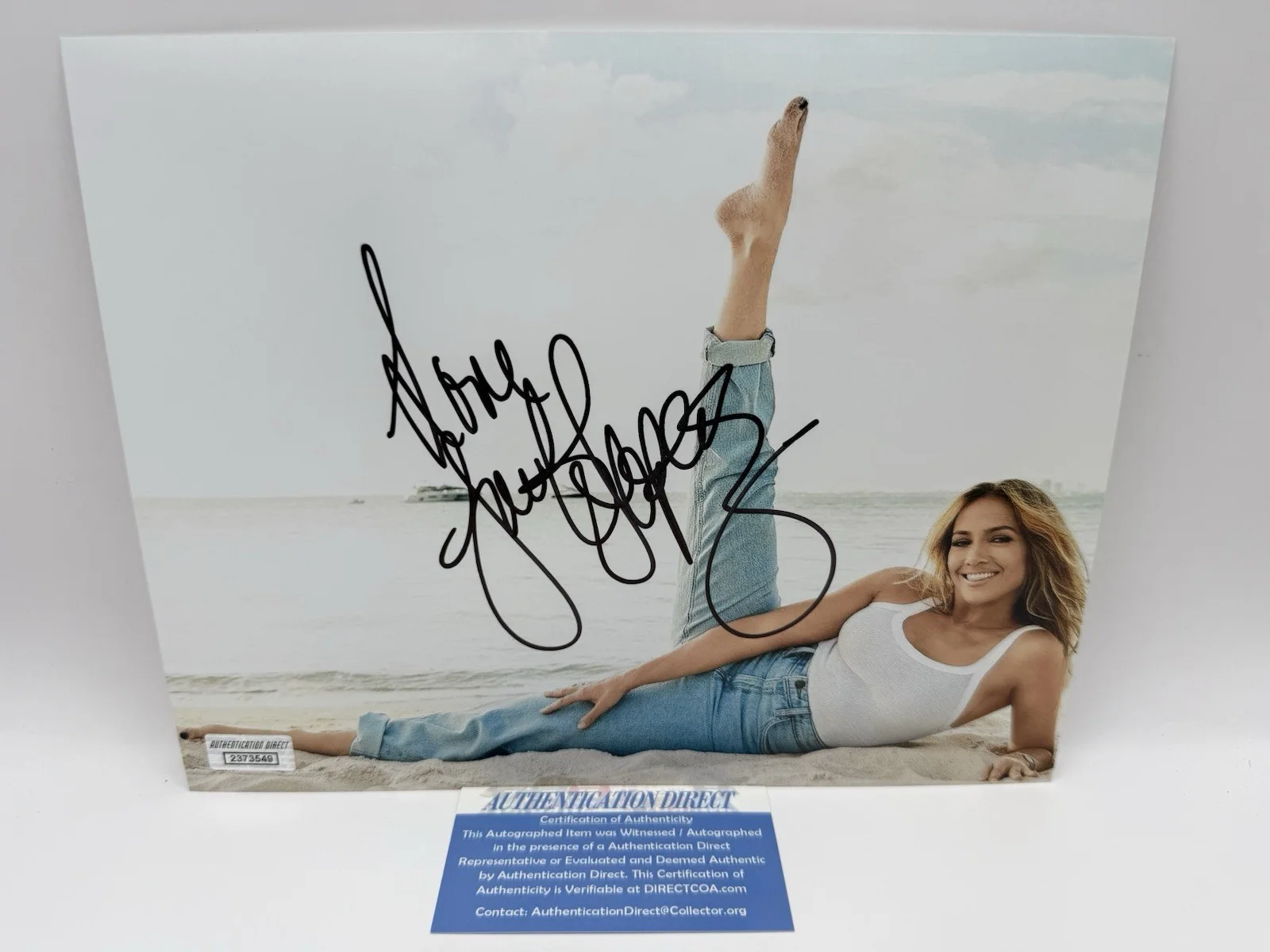 Jennifer Lopez — Jennifer Lopez Signed 8x10 Photo Future Rock & Roll HOF music actress AD COA Jlo