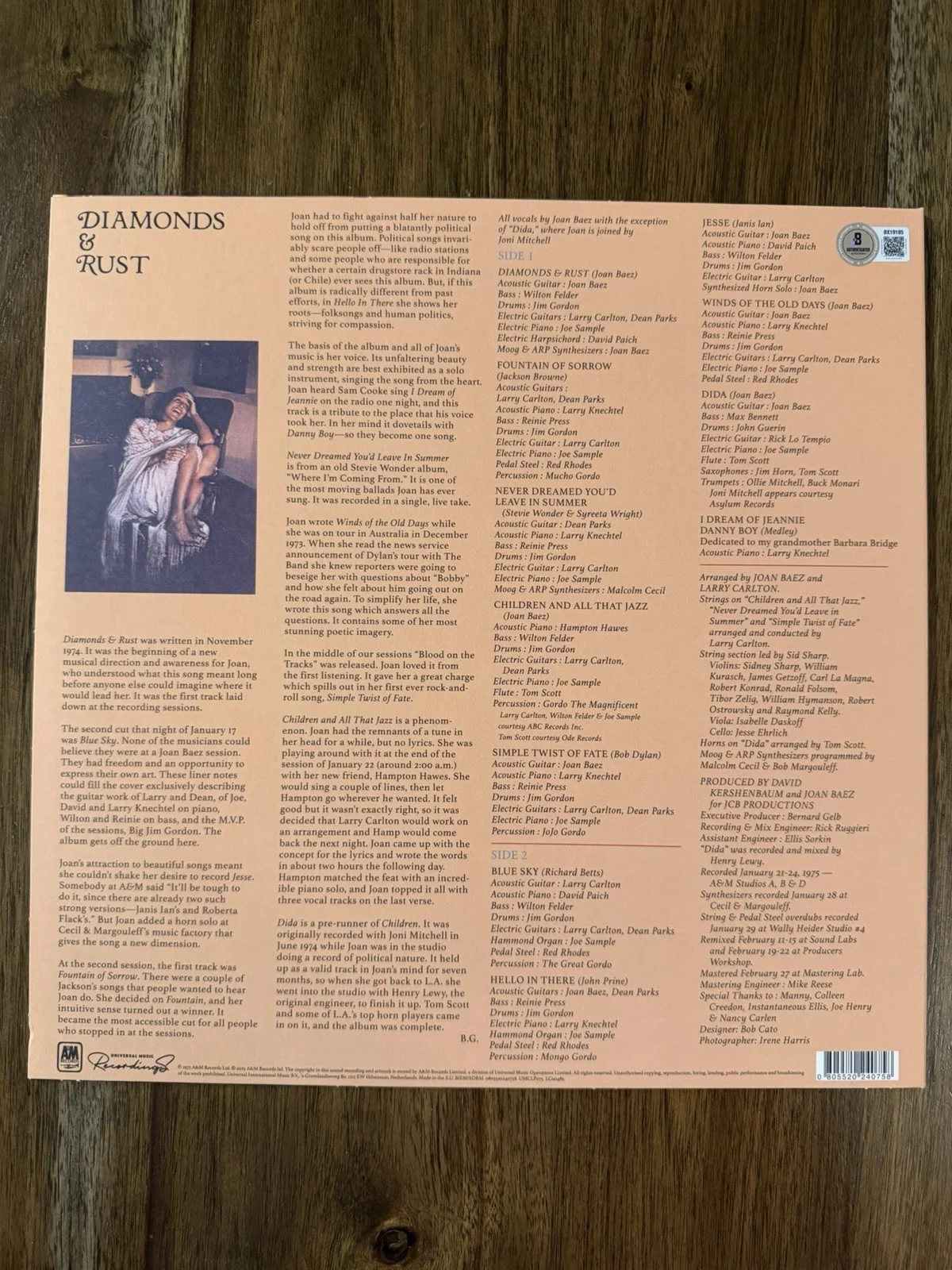 ‘Joan Baez’ Signed Vinyl Album ‘Diamonds & Rust’ Beckett Certified, image 2