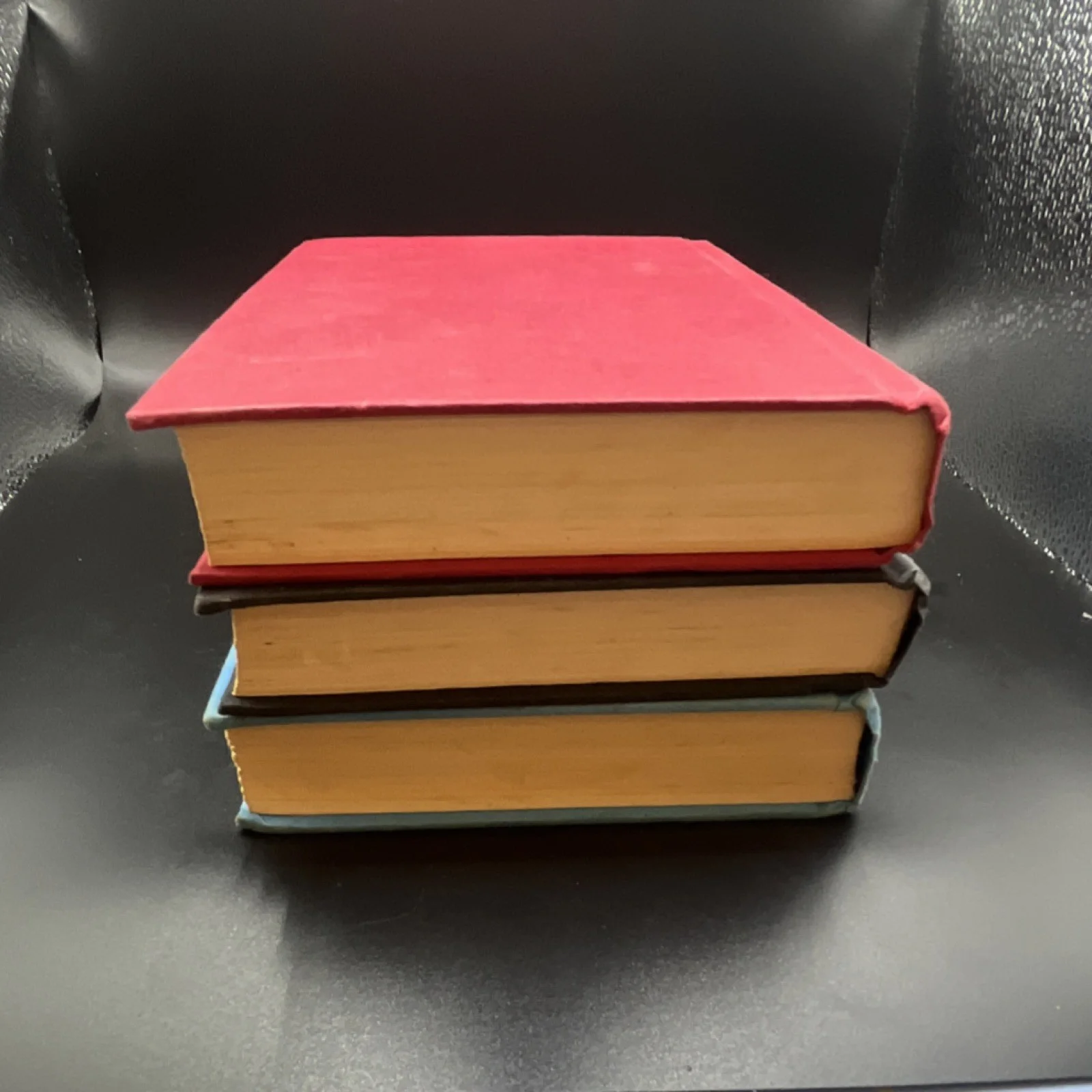 Marie Lu — Marie Lu Legend Trilogy Hardcover Book Set No Dust covers, изображение 2