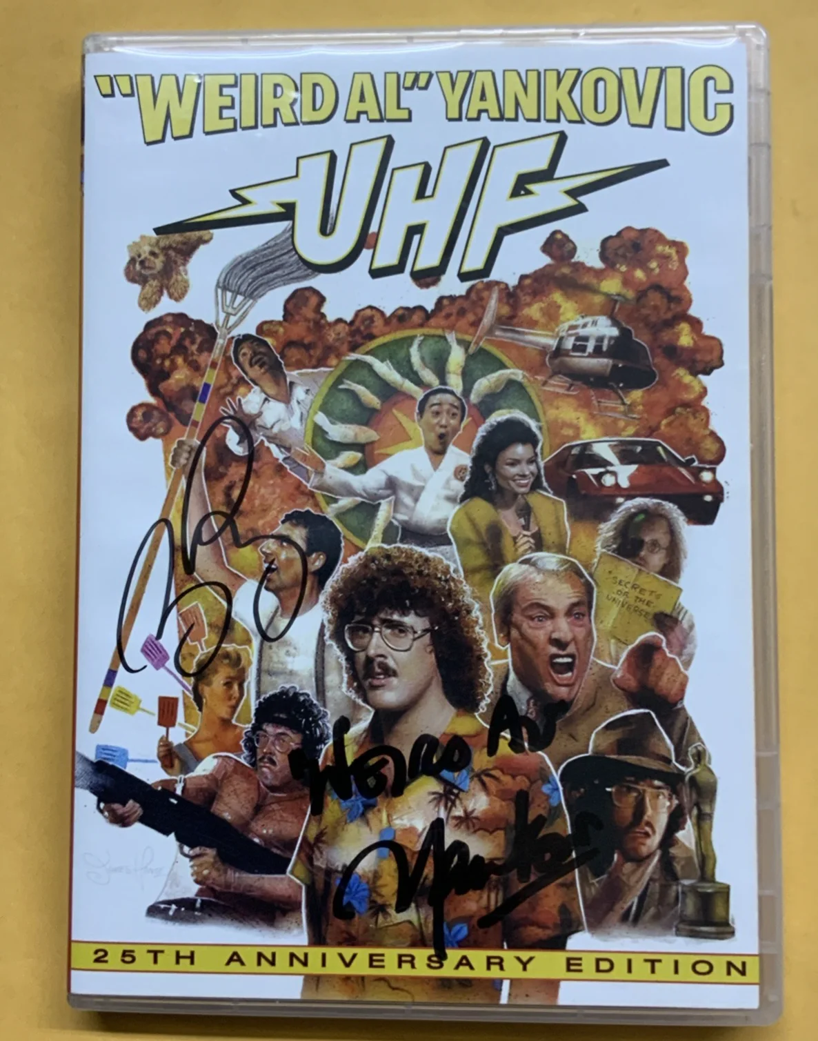 WEIRD AL YANKOVIC — UHF WEIRD AL YANKOVIC Micheal Richards autographed signed 25th anniversary rare