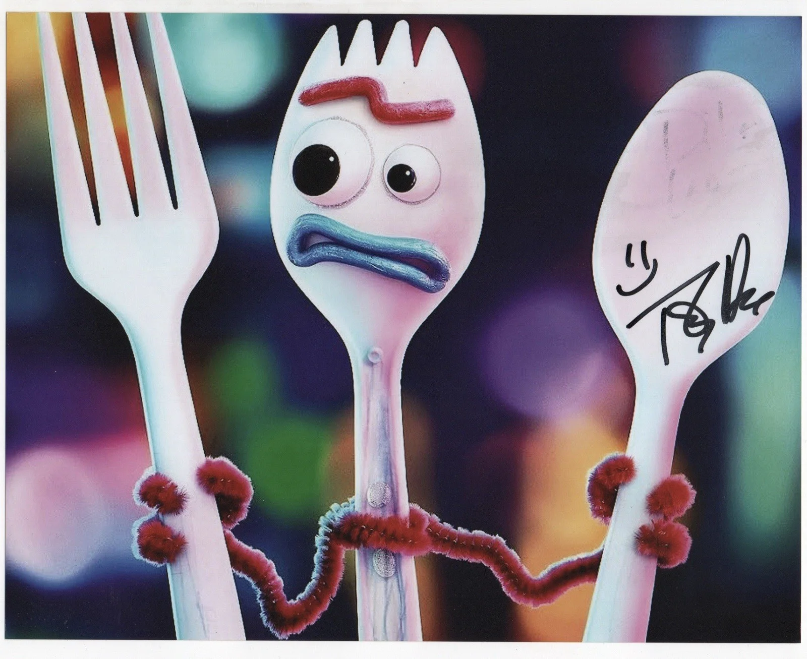 Tony Hale — Tony Hale signed autograph 8x10 Photo No COA Pass BAS PSA JSA Forky Buster *INR