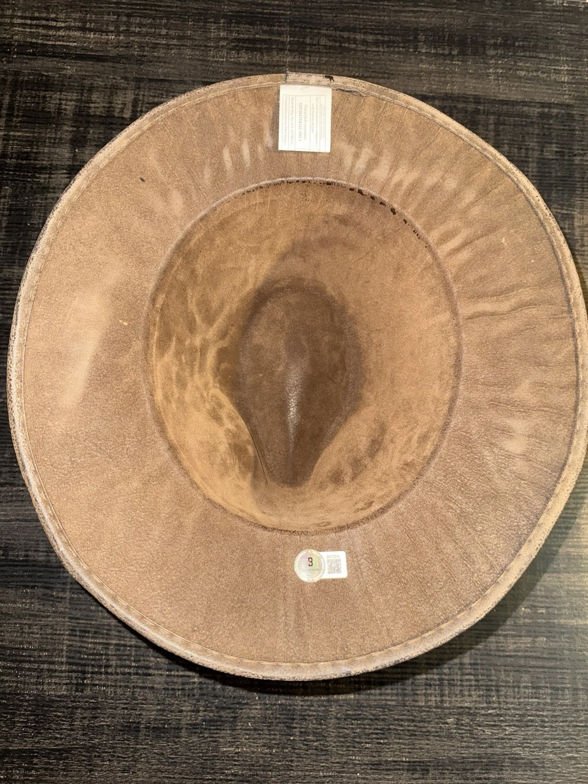 Robert Englund — Robert Englund (A Nightmare On Elm Street) Signed Freddy Krueger Hat Beckett COA, image 2