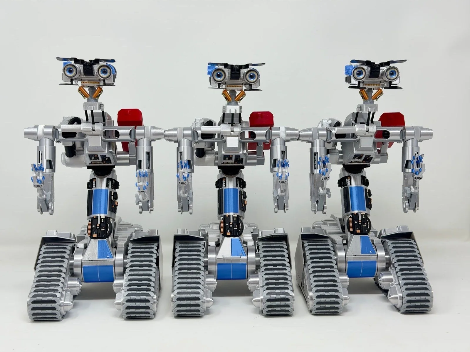 Movie Accurate 1/6 Scale Articulate model of Johnny 5 80's film Short Circuit, изображение 5