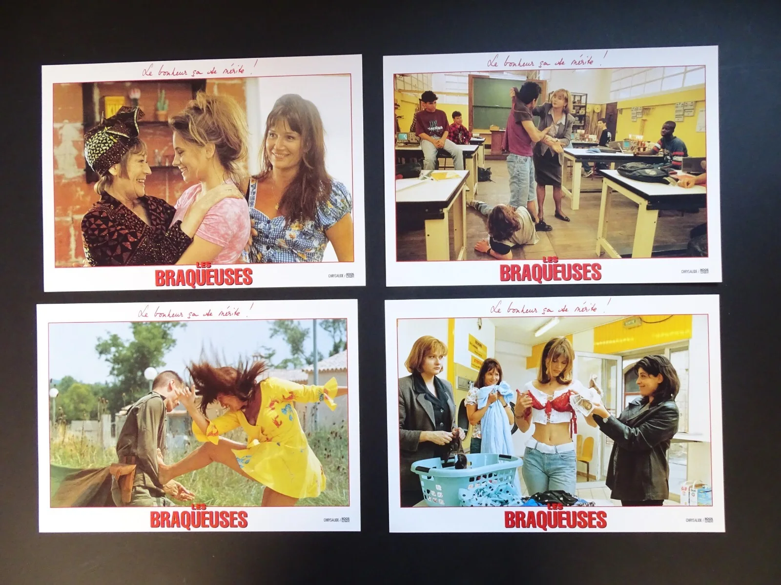 Les Braqueuses Girls with Guns 1994 original French movie poster + 8 lobby cards, изображение 5