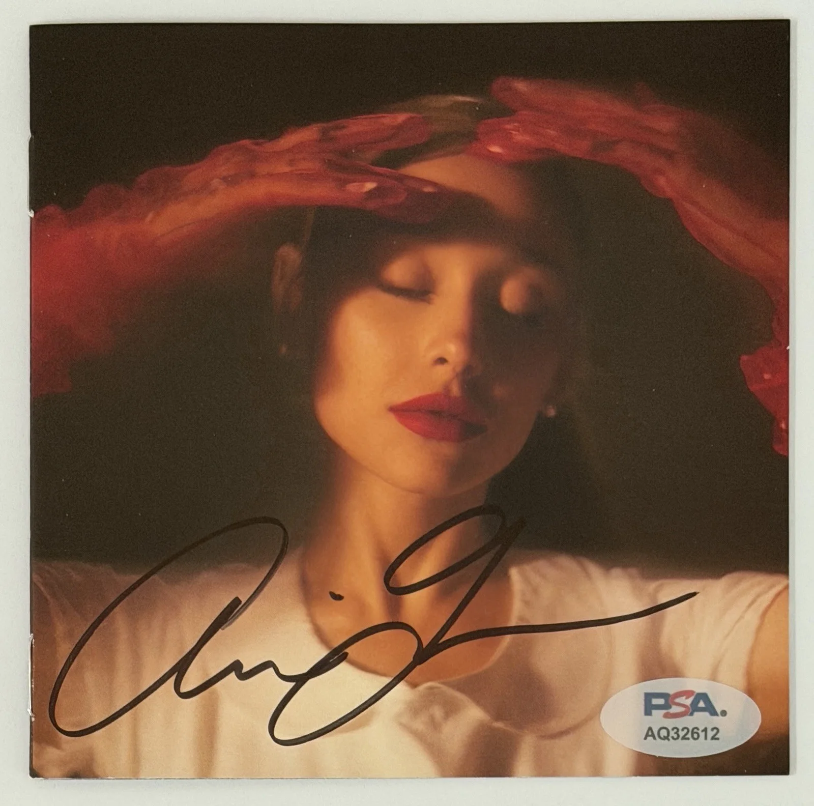 FRAMED Ariana Grande SIGNED Eternal Sunshine CD Book FULL NAME & CD PSA DNA COA, изображение 2
