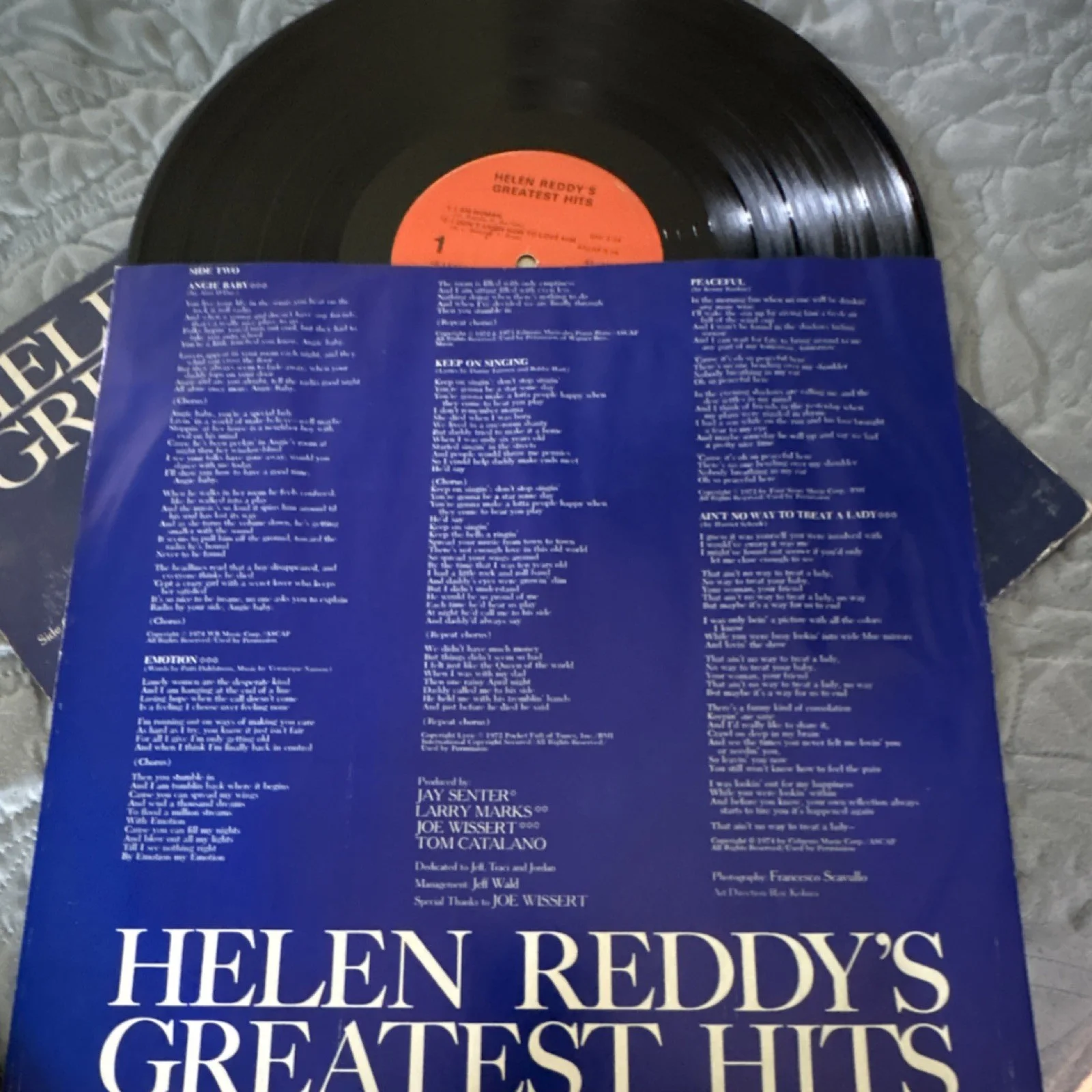 Helen Reddy Greatest Hits Original Vinyl Record, image 3