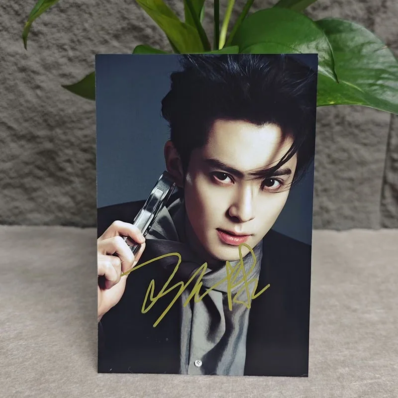 Wang Hedi 王鹤棣 Dylan Wang Autographed Signed Photo Collection, image 3