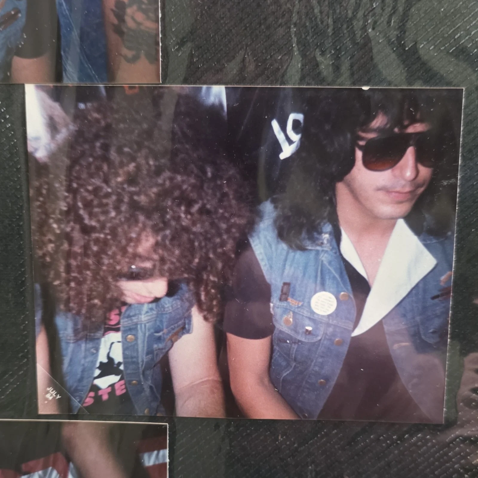 1984 Twisted Sister Autographed Original Magazine Pages & Concert Photographs, изображение 5