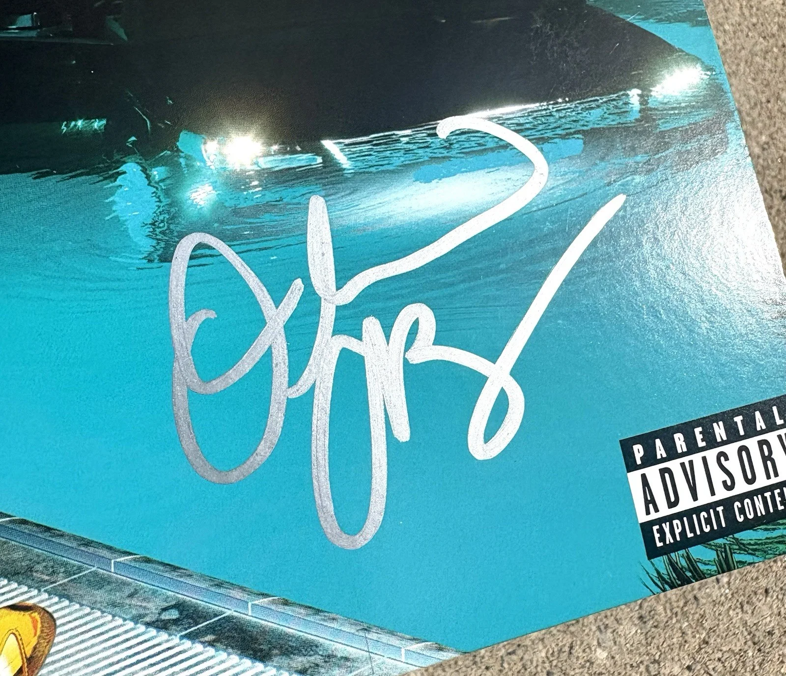 OLIVIA O’BRIEN SIGNED Vinyl JSA COA Was It Even Real?, image 2