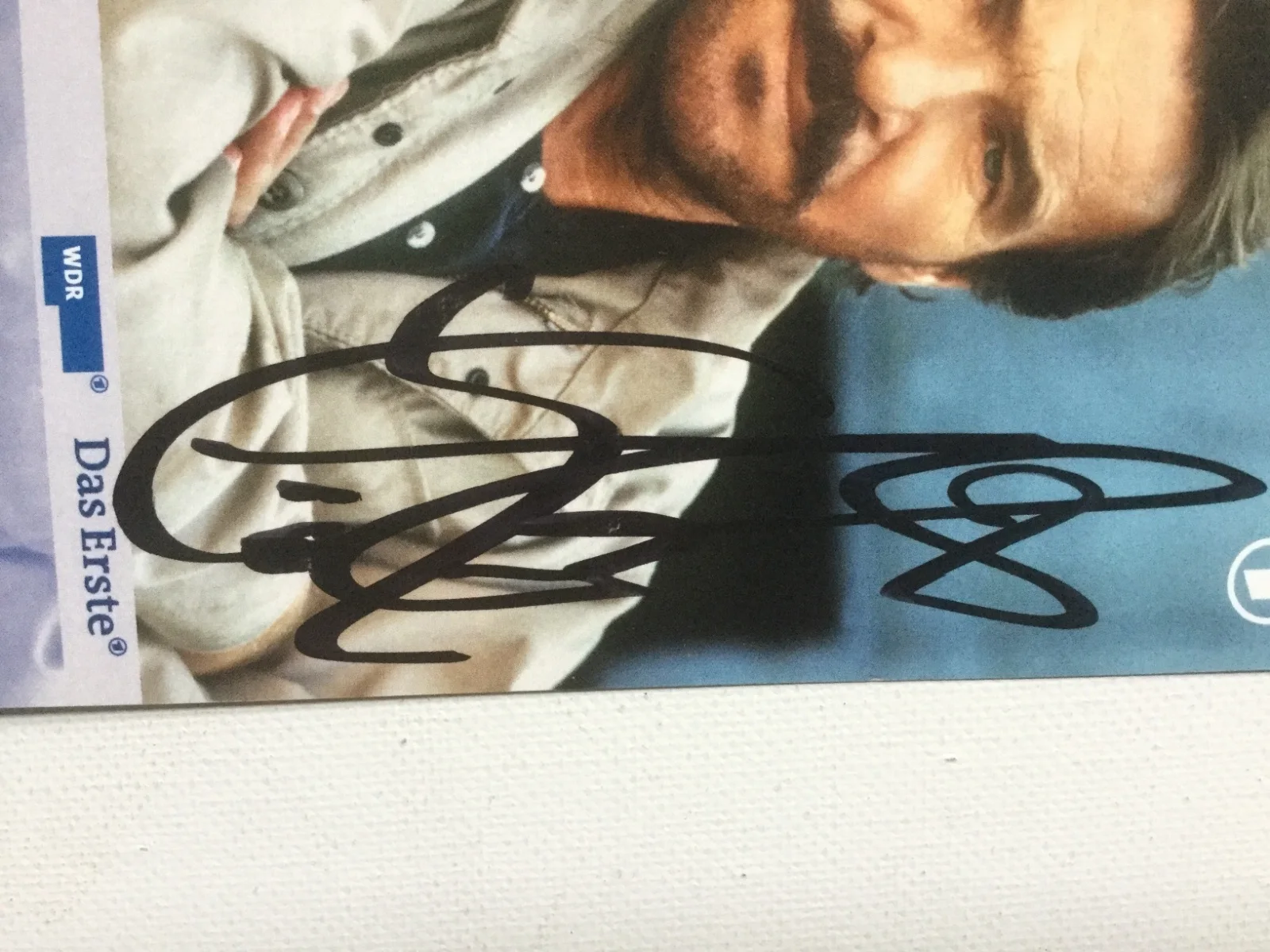 German Actor Gotz George (1938-2016) 2 signed autographed color postcards RARE !, изображение 5