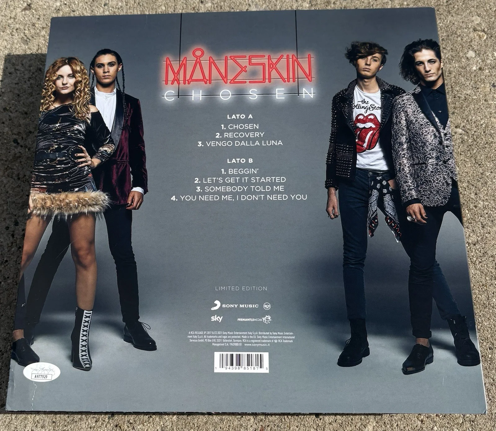 MANESKIN SIGNED Blue Vinyl JSA COA Chosen, image 2