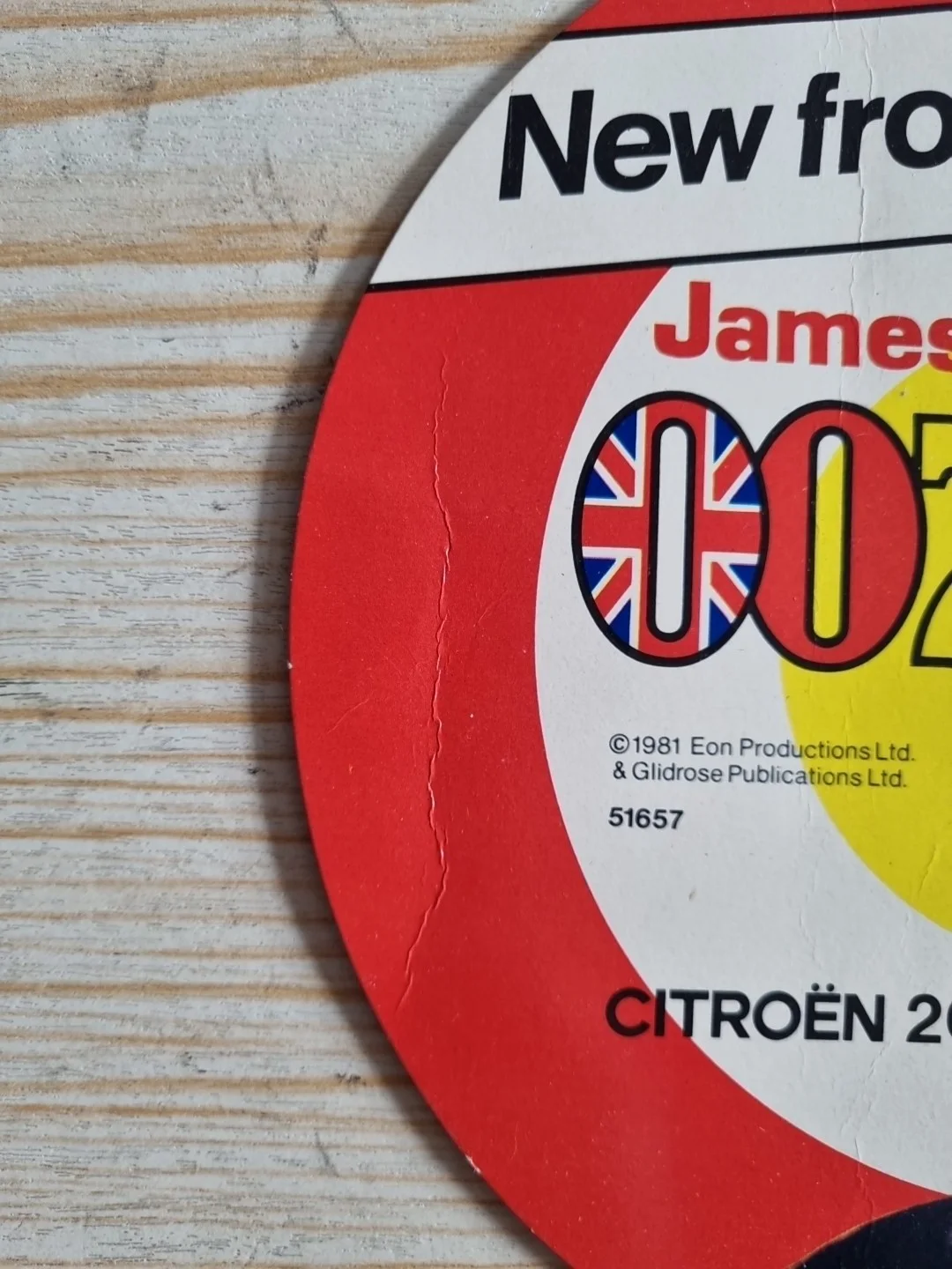 JAMES BOND RARE CORGI CITROEN FOR YOUR EYES ONLY ROUND SHOP COUNTER CARD, изображение 3
