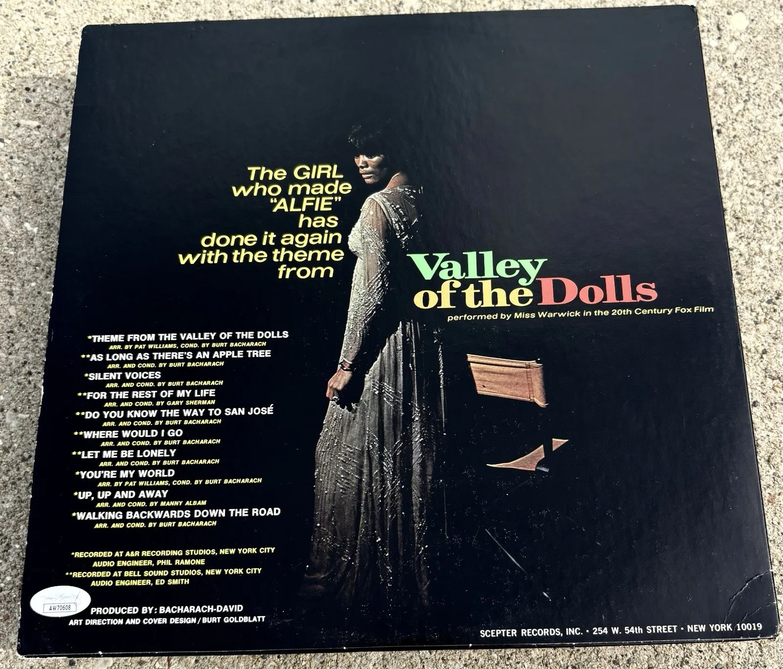 DIONNE WARWICK SIGNED Vinyl JSA COA Valley Of The Dolls, изображение 3