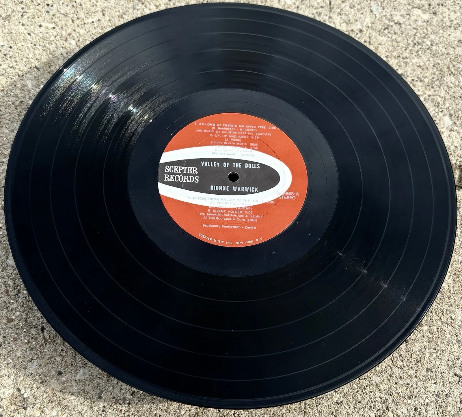 DIONNE WARWICK SIGNED Vinyl JSA COA Valley Of The Dolls, изображение 5