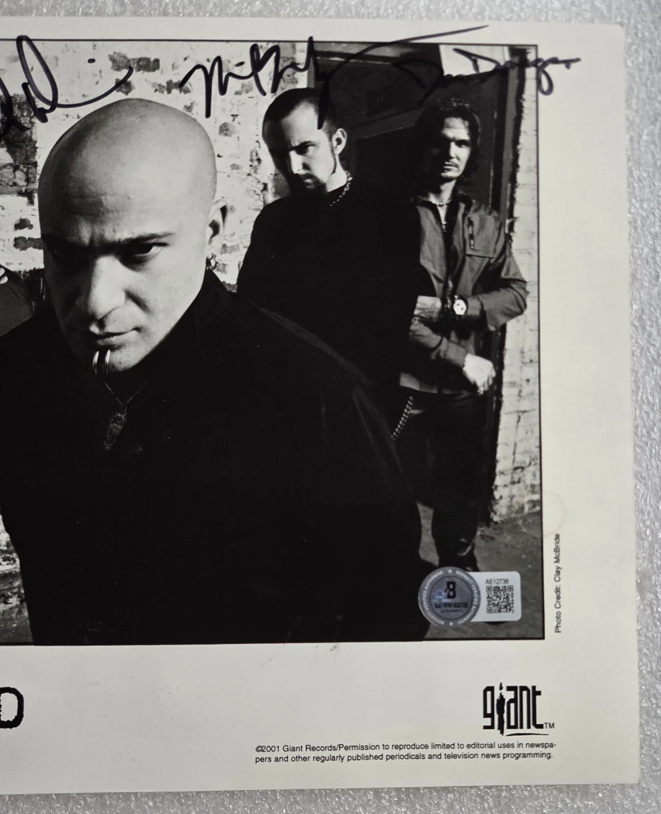 DISTURBED SIGNED PHOTO BECKETT LOA BAS COA FULL LETTER AUTOGRAPHED MUSIC BAND, image 3