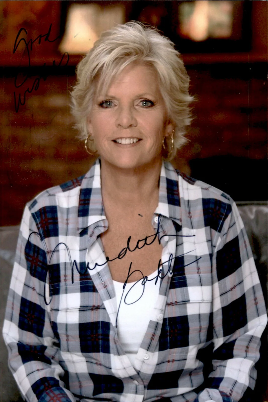 Meredith Baxter — Meredith Baxter Signed Autographed 4x6 Photo Family Ties