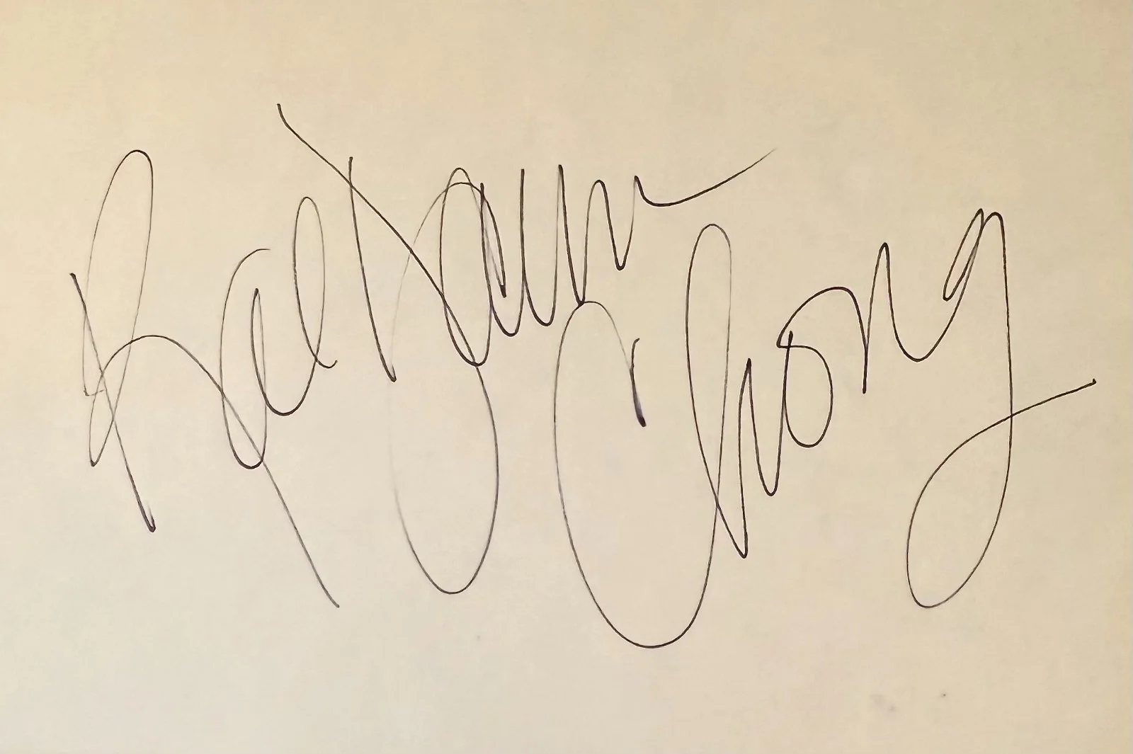 Rae Dawn Chong — RAE DAWN CHONG Signed Autographed 4"x 6" INDEX CARD The Color Purple COMMANDO, изображение 3