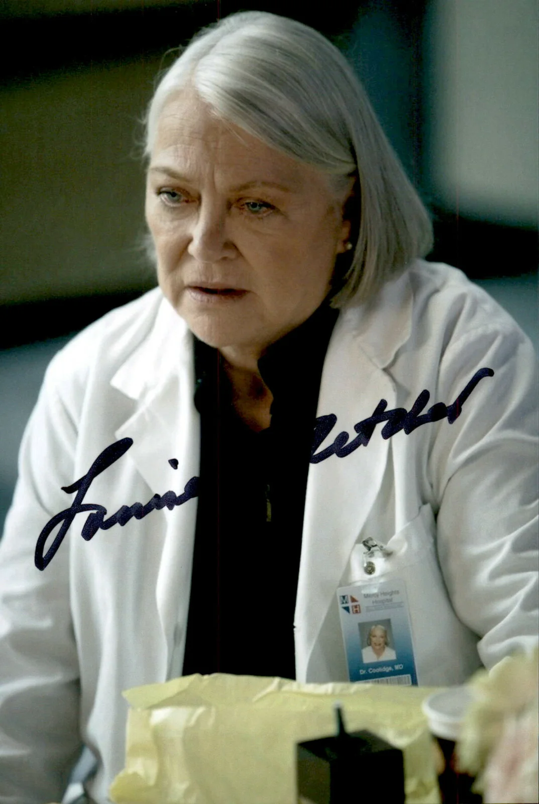 Louise Fletcher — Louise Fletcher Signed Autographed 4x6 Photo One Flew Over The Cuckoo's Nest #2