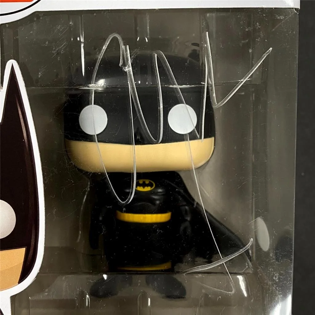 Christian Bale signed Batman Funko Pop! Figure 144 silver autograph (B) ~ JSA, изображение 2