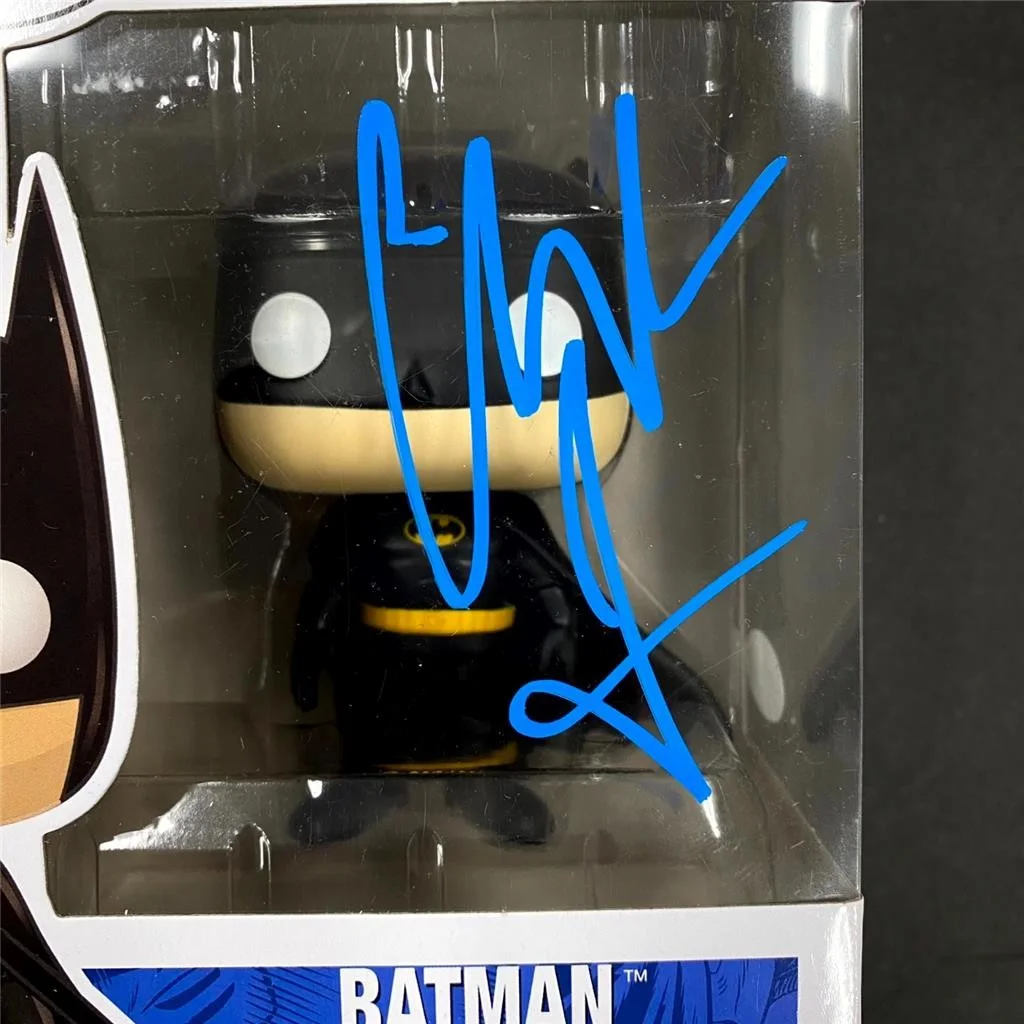 Christian Bale signed Batman Funko Pop! Figure 144 autograph ~ JSA, изображение 2