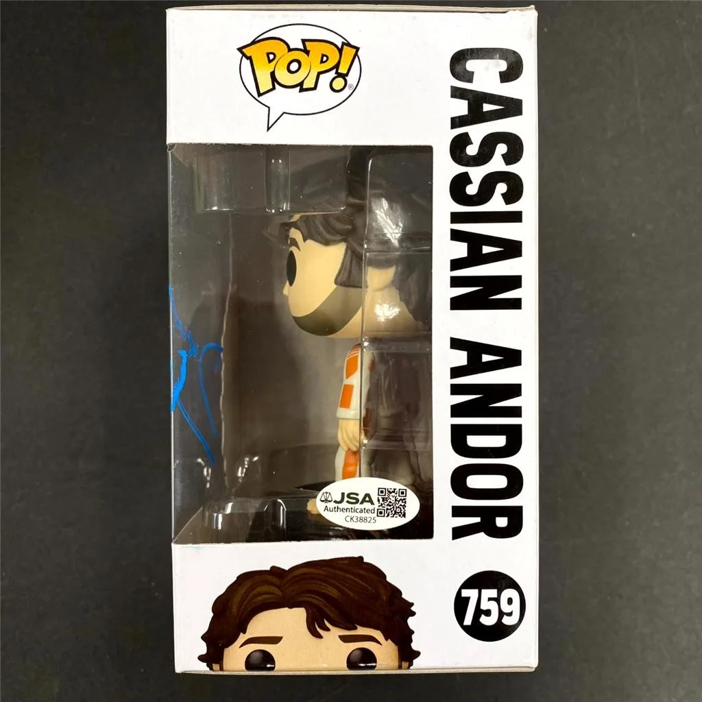 Diego Luna signed Cassian Andor Funko Pop! 759 Star Wars autograph ~ JSA, изображение 3