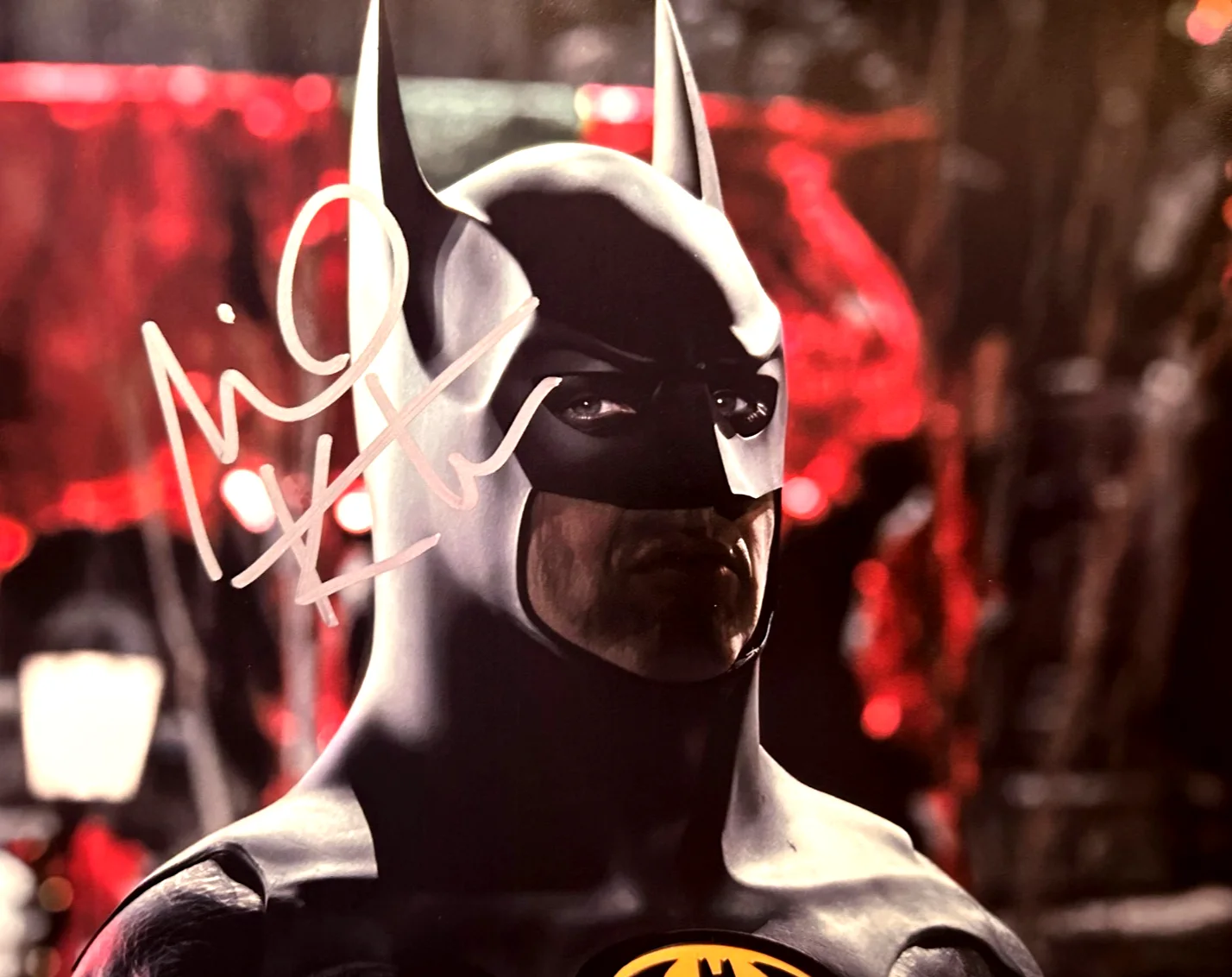 MICHAEL KEATON — Michael Keaton Signed (BATMAN) 8x10" Authentic Original Autograph w/COA, image 5